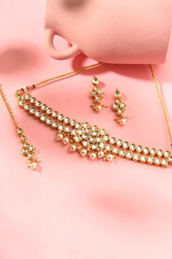 Pearl Elegance Kundan Choker Jewellery Set
