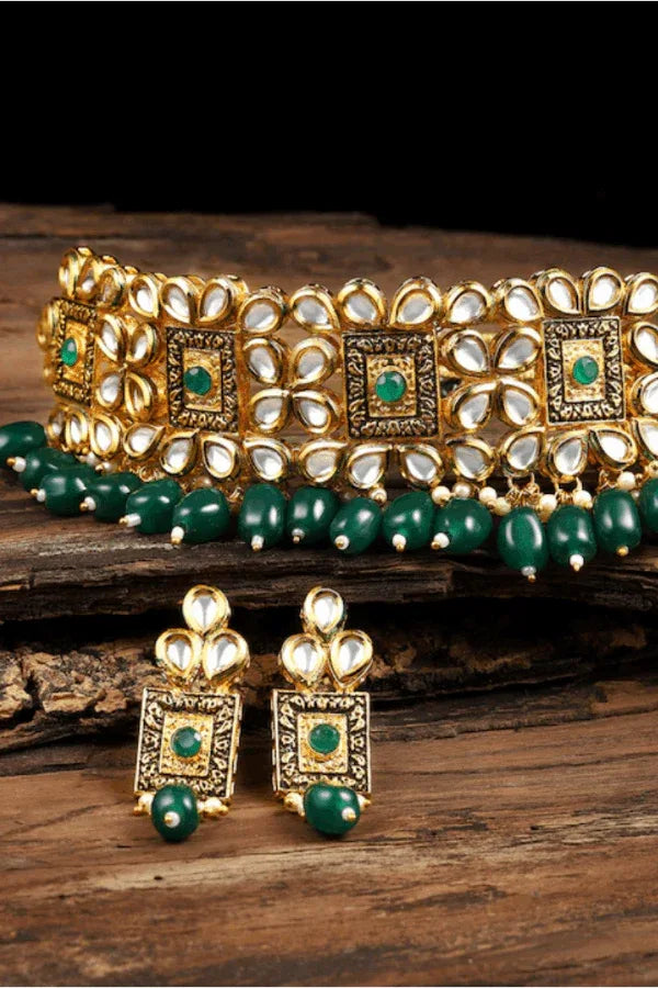 Kundan & Green Beads Studded Jewellery Set (Outside Ontario) - MyEthnikRentals