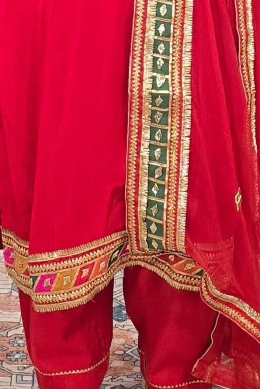 Red embroidered Salwar Kameez - MyEthnikRentals
