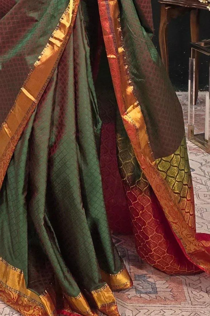 Banarasi Kanjivaram Royal Saree - MyEthnikRentals