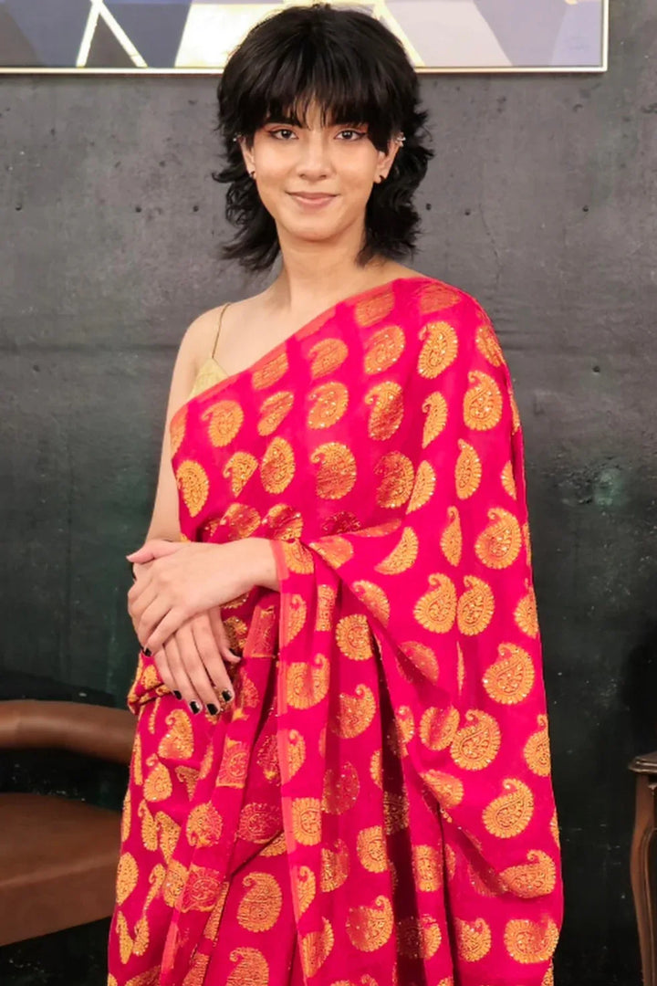 Magenta Banarsi Want Saree - MyEthnikRentals