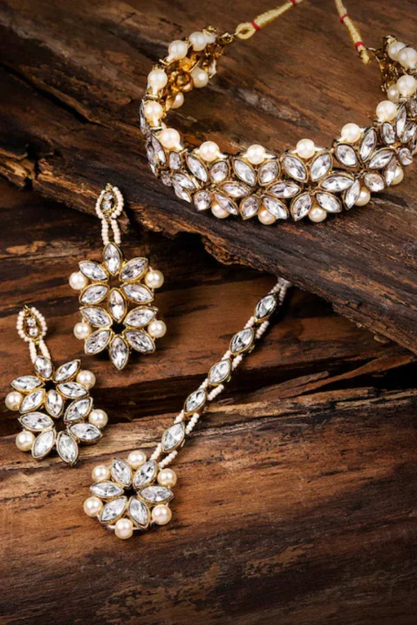 White Crystal Pearl Jewellery Set (silver tone) (SET 2) (Outside Ontario) - MyEthnikRentals