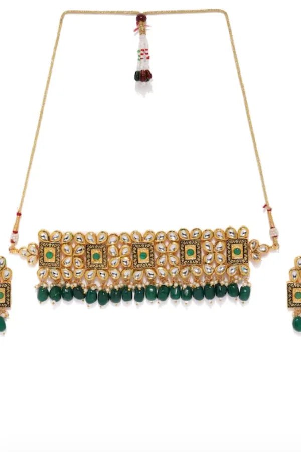 Kundan & Green Beads Studded Jewellery Set - MyEthnikRentals