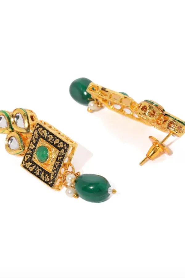 Kundan & Green Beads Studded Jewellery Set - MyEthnikRentals