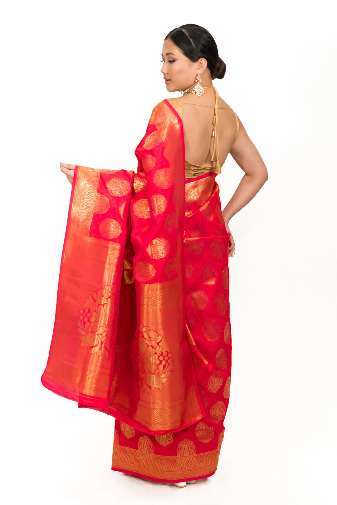 Pinkish Red Silk Saree - MyEthnikRentals