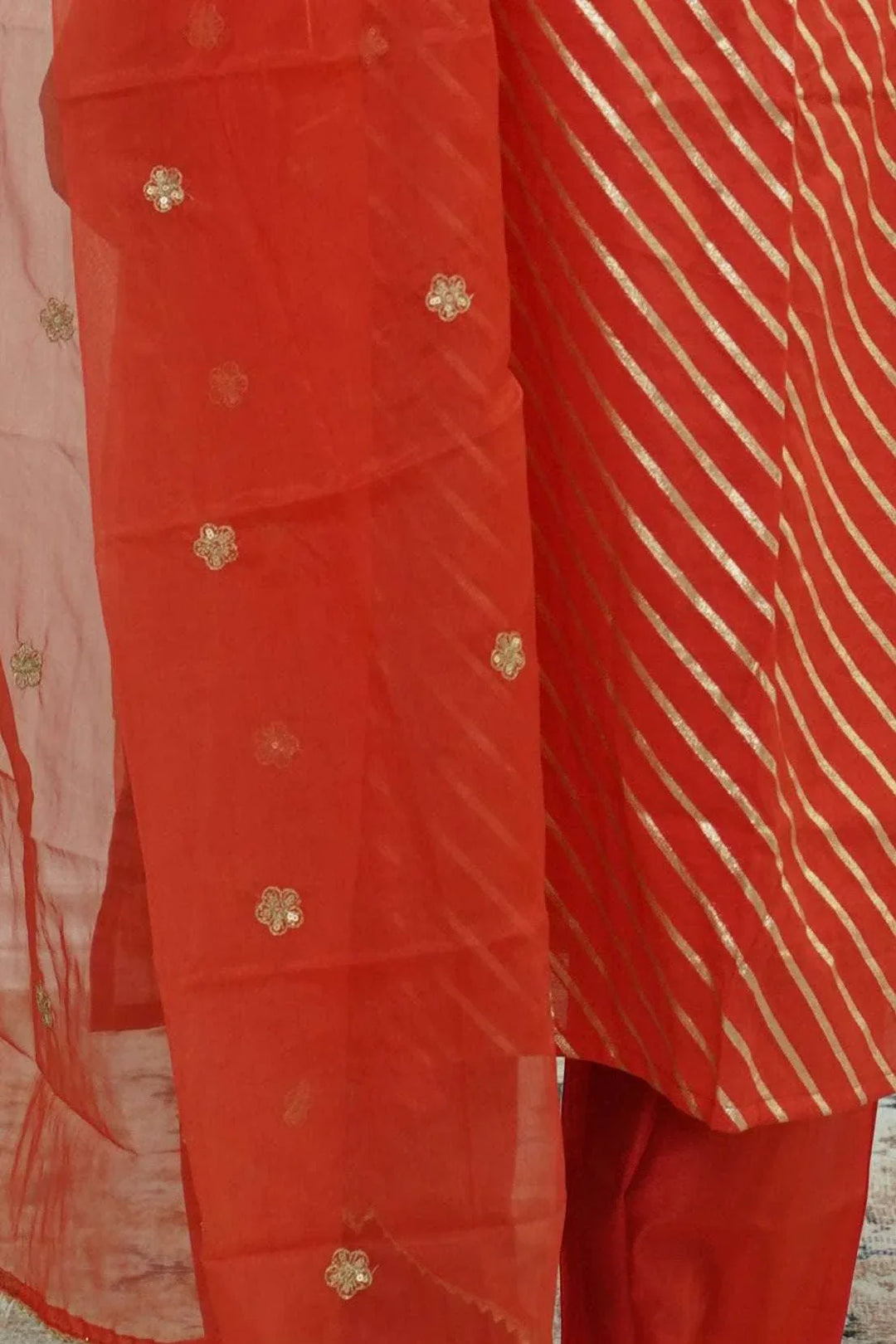 Sunset Stripes Salwar Kameez (Outside Ontario) - MyEthnikRentals