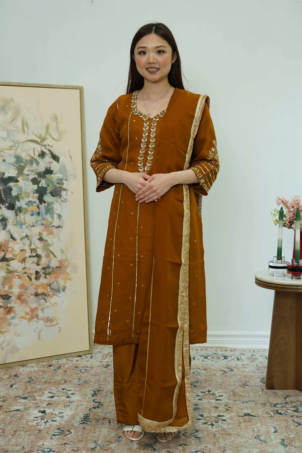 Amber Leaf Embroidered Salwar Kameez (Outside Ontario) - MyEthnikRentals