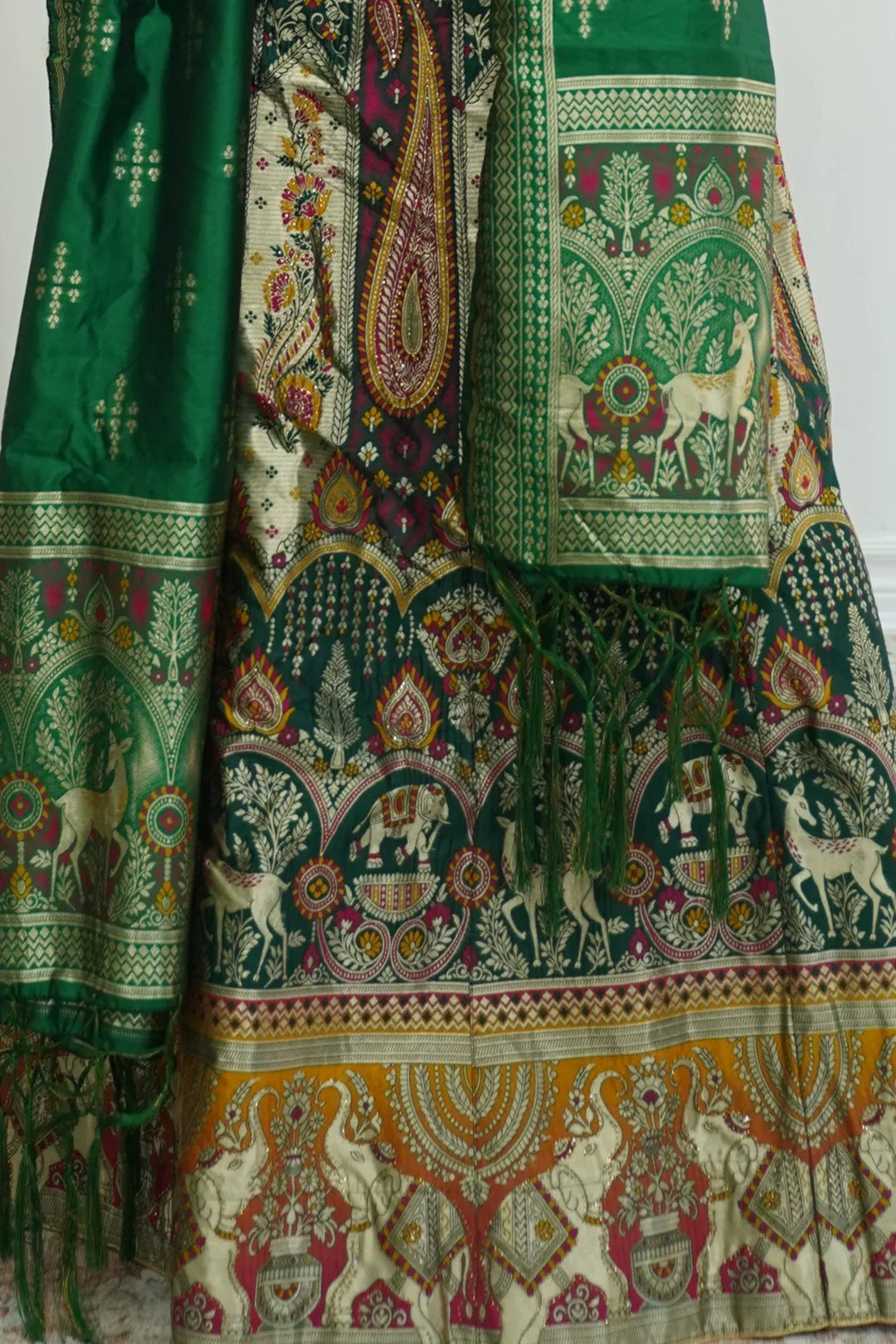 Heritage Motif Banarasi Lehenga - MyEthnikRentals