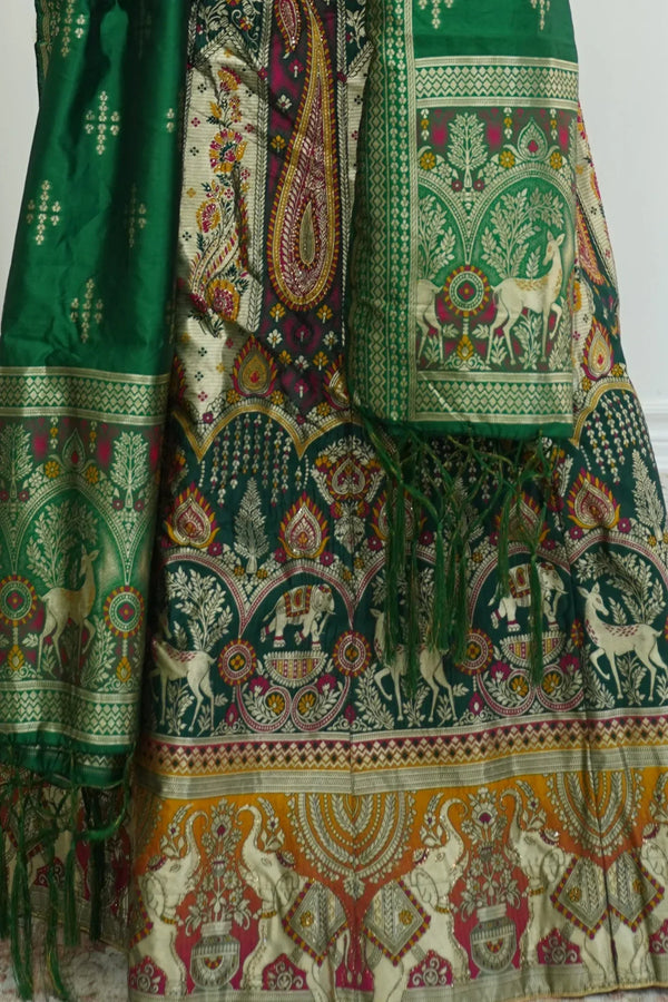 Heritage Motif Banarasi Lehenga (Outside Ontario) - MyEthnikRentals