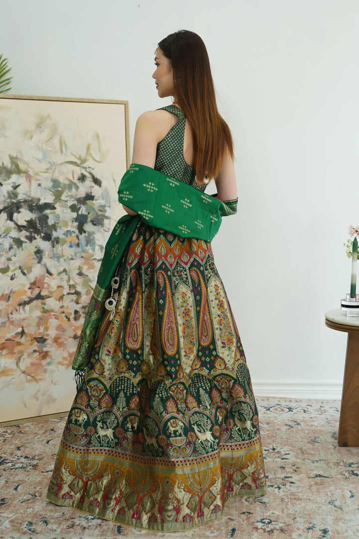 Heritage Motif Banarasi Lehenga - MyEthnikRentals