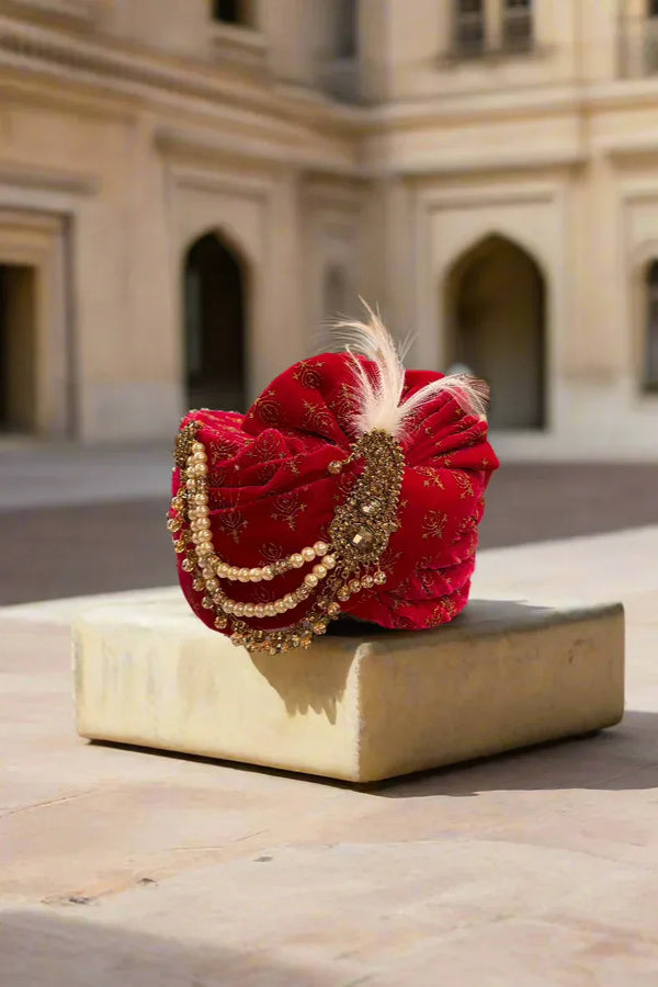 Red Pagadi - MyEthnikRentals