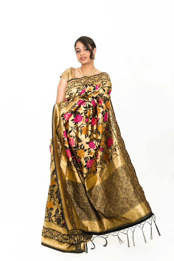Black Floral Embroidery Saree - MyEthnikRentals