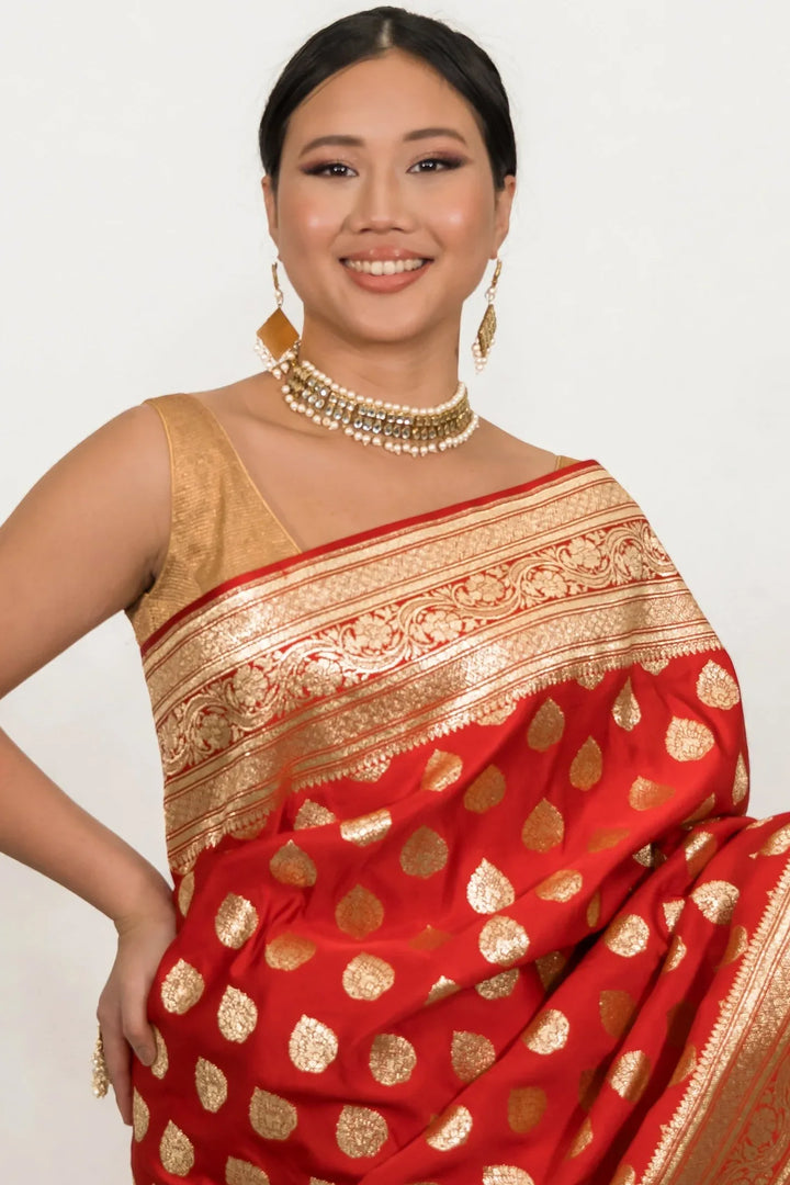 Red Bridal Hand Saree - MyEthnikRentals