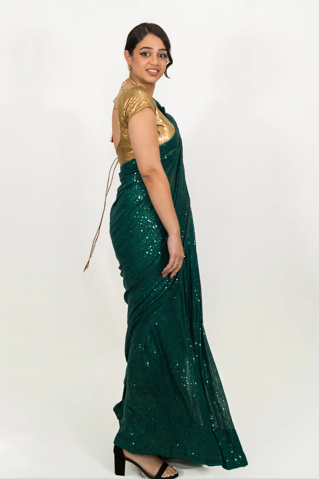 Embroidered Sequins Green Saree - MyEthnikRentals