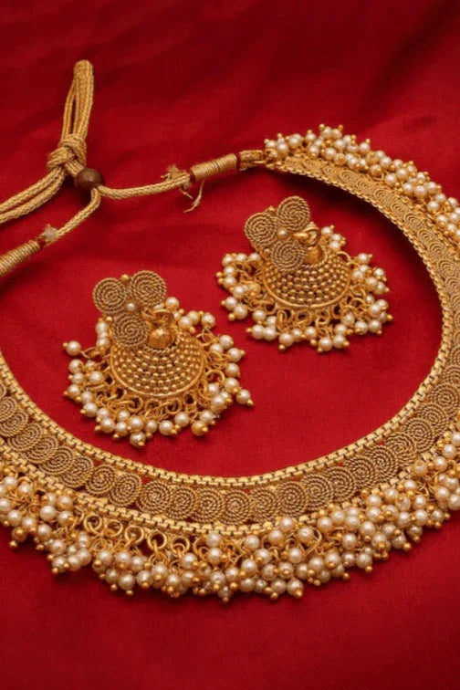 Golden temple pearl Jewellery Set (Outside Ontario) - MyEthnikRentals