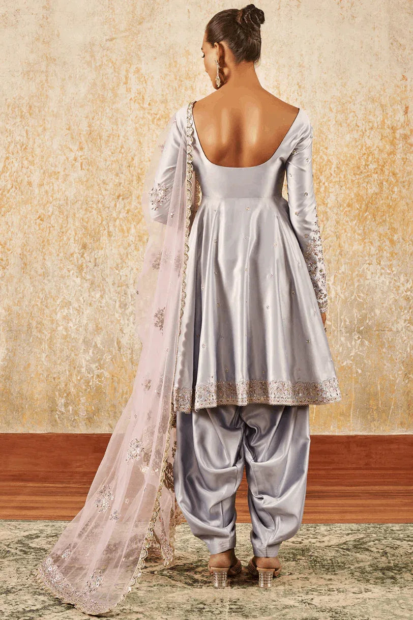 Lavender Grace Embroidered Patiala Suit (Outside Ontario) - MyEthnikRentals