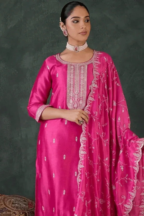 Gulbahar Fuchsia Salwar Kameez Set (Outside Ontario) - MyEthnikRentals