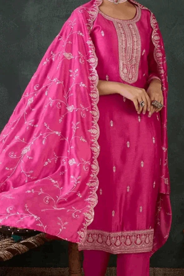 Gulbahar Fuchsia Salwar Kameez Set (Outside Ontario) - MyEthnikRentals