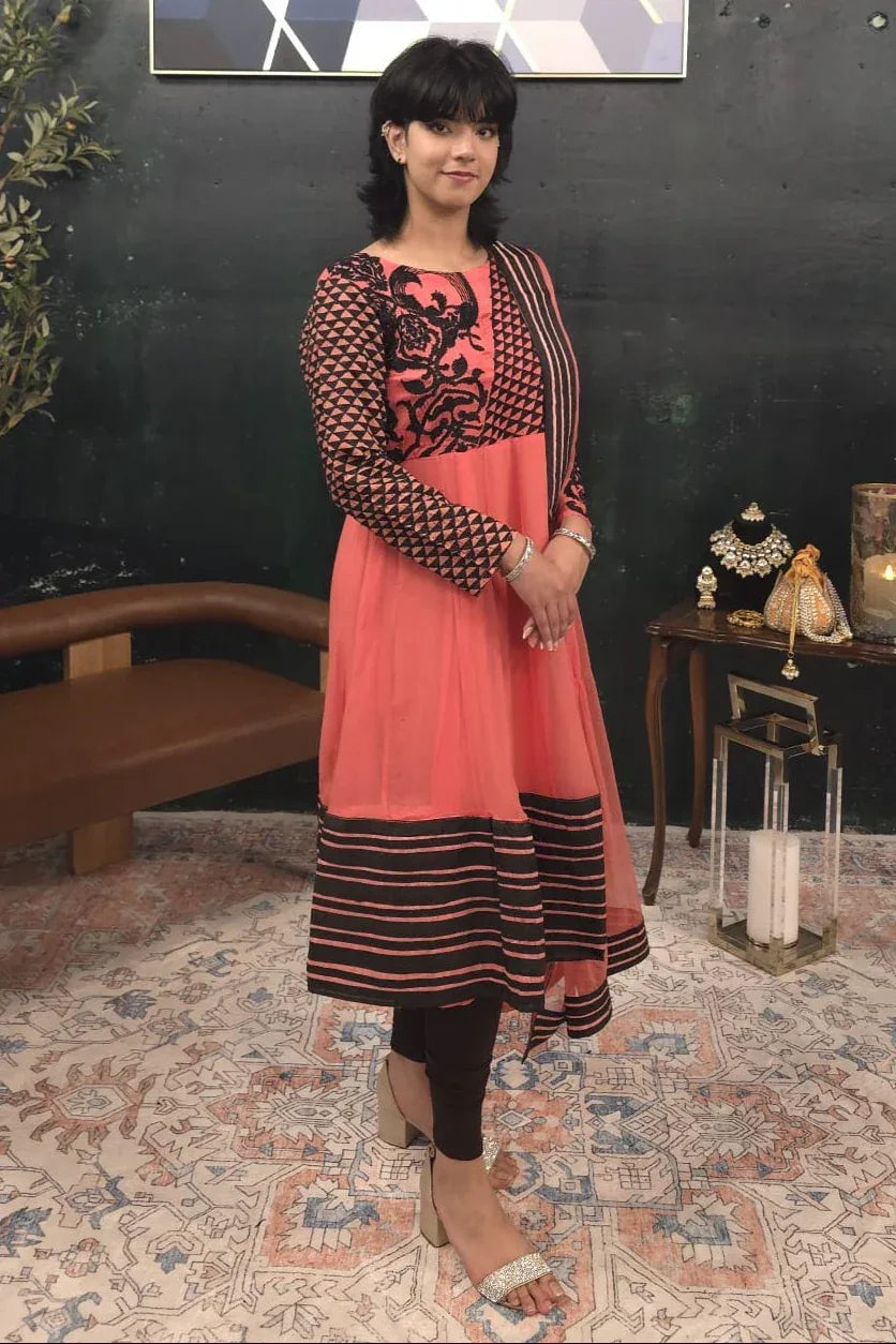 Peachy Pink Georgette Salwar Kameez - MyEthnikRentals