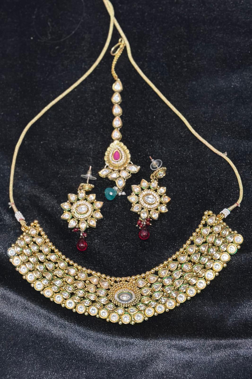 Princess Kundan Studded Jewellery - MyEthnikRentals