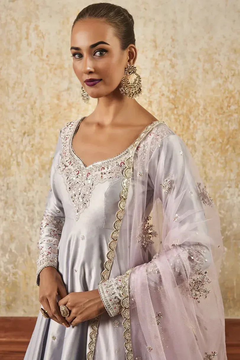 Lavender Grace Embroidered Patiala Suit (Outside Ontario) - MyEthnikRentals