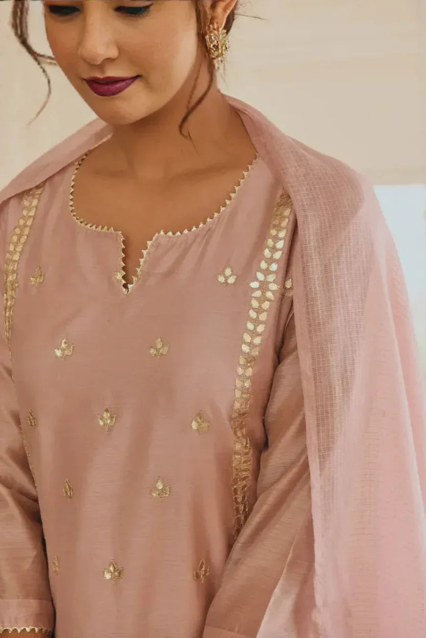 Blush Rose Gota Patti Embellished Kurta Set (Outside Ontario) - MyEthnikRentals
