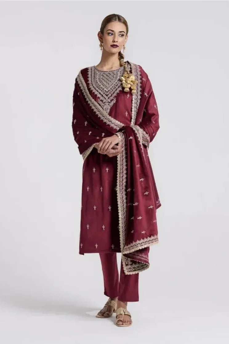 Mauve Threadwork Velvet Salwar Kameez (Outside Ontario) - MyEthnikRentals