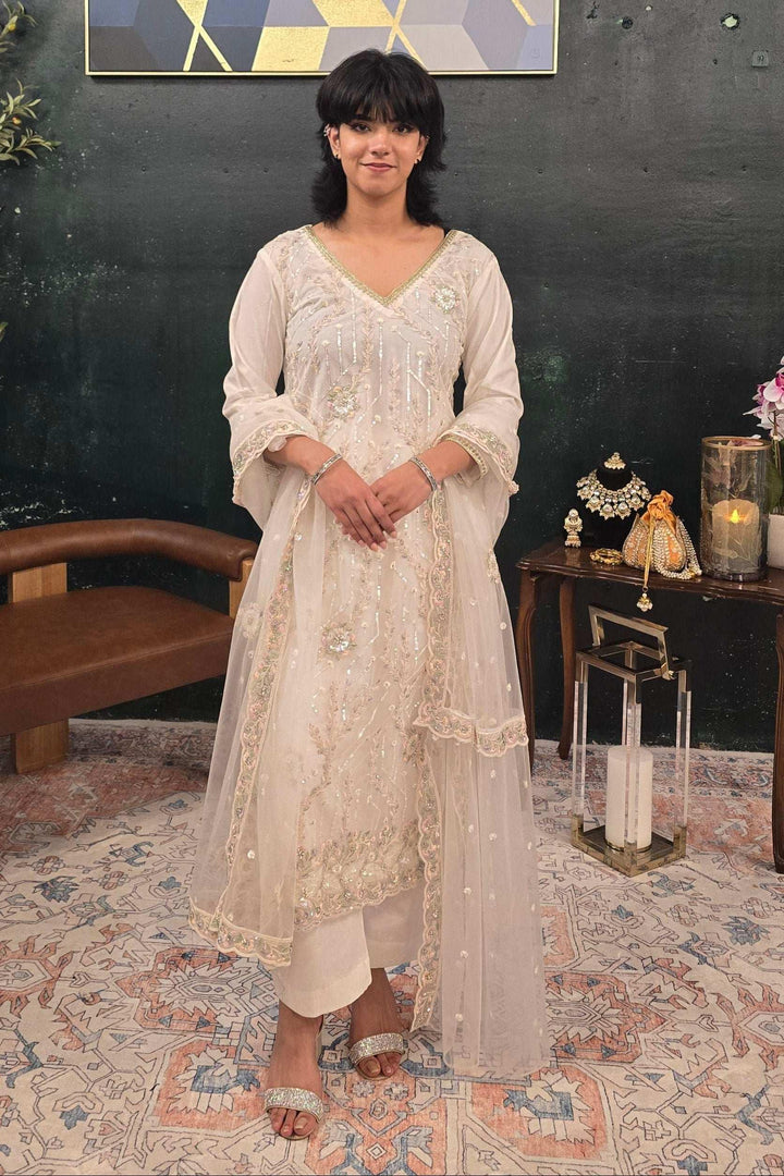 Off White Georgette Salwar Kameez (Outside Ontario) - MyEthnikRentals