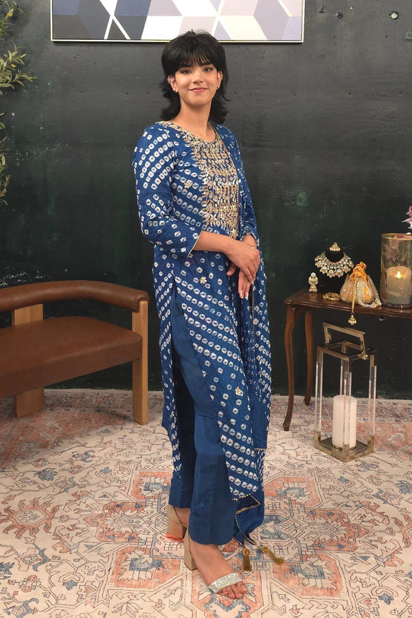 Blue Bandhej embroidered Salwar Kameez - MyEthnikRentals