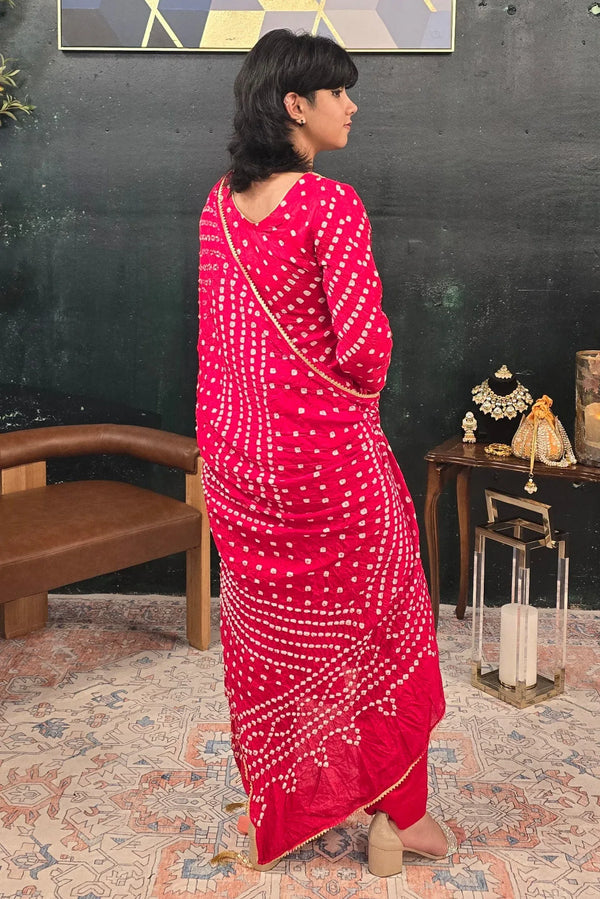 Bright red silk - Kotta Patti Salwar Kameez - MyEthnikRentals