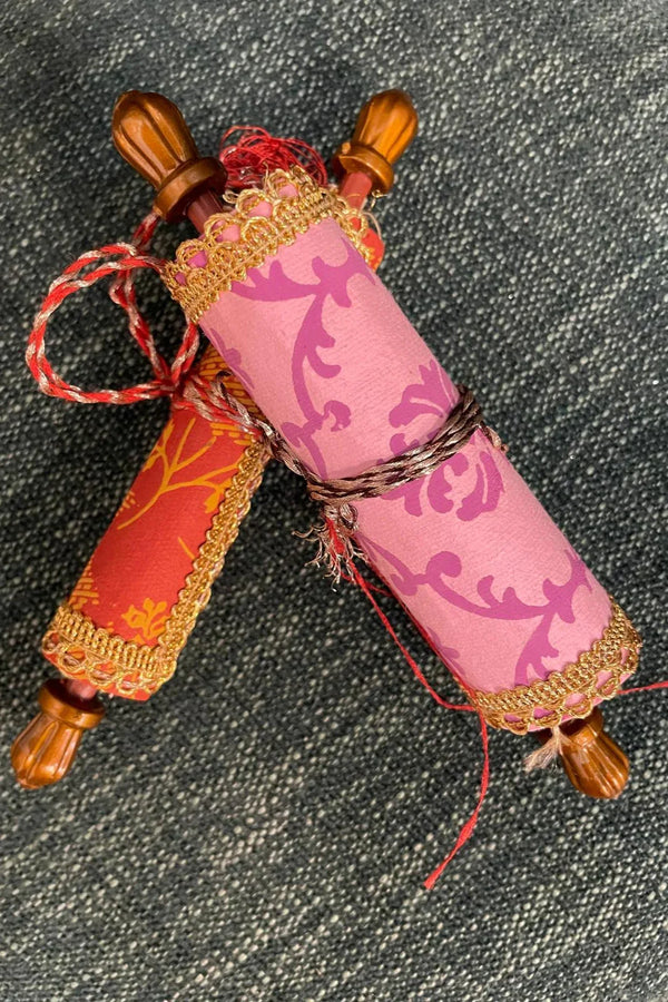Scroll Envelope - MyEthnikRentals