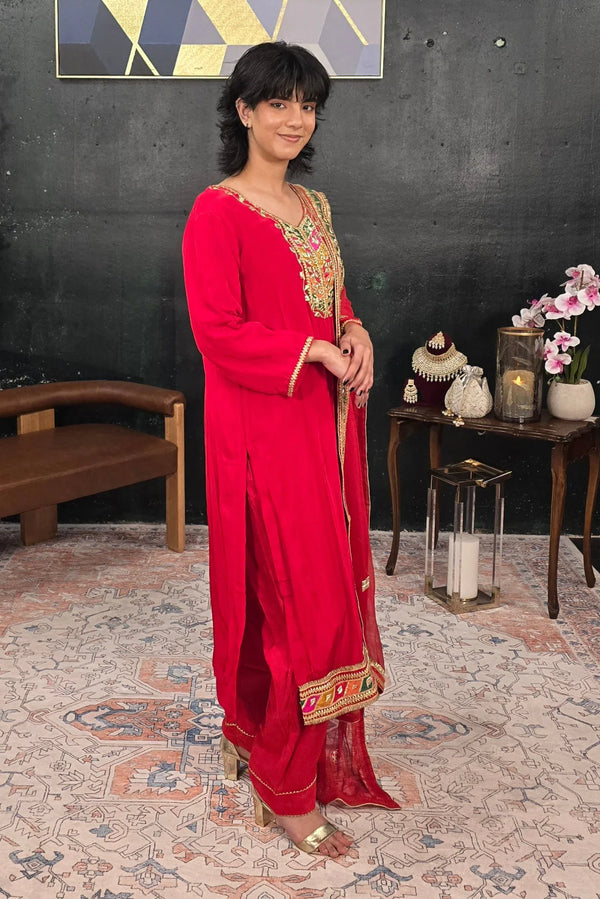 Red embroidered Salwar Kameez - MyEthnikRentals