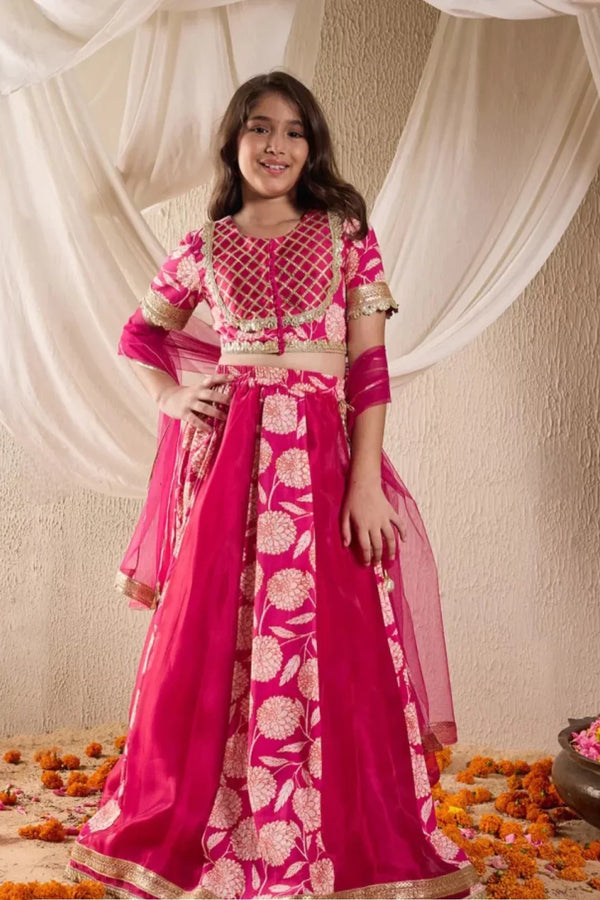 Girls fuchsia pink Lehenga & Dupatta - MyEthnikRentals