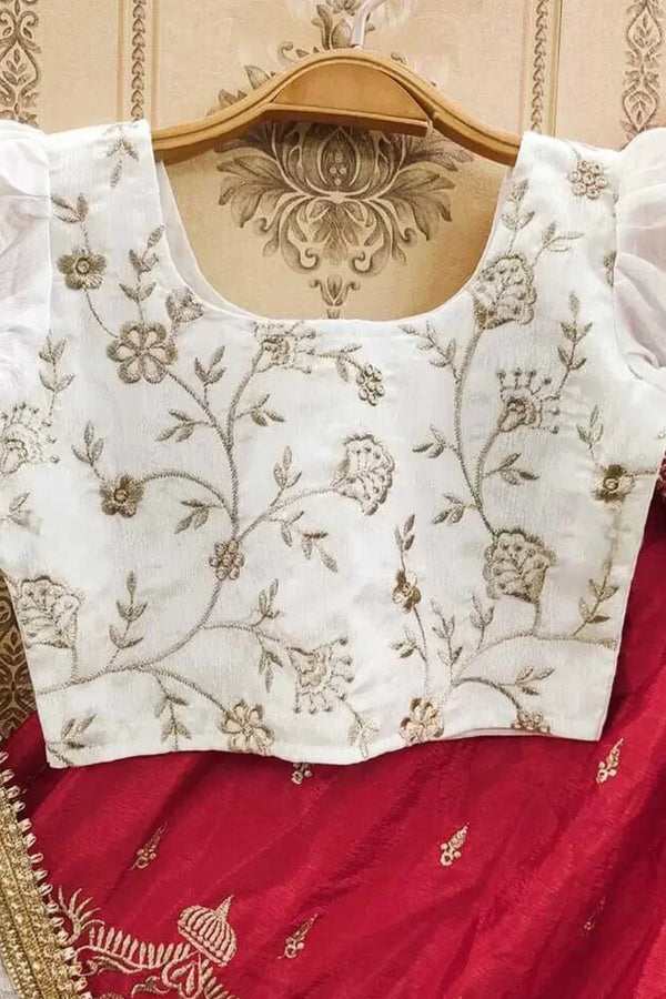 Girl red and white Lehenga & Dupatta - MyEthnikRentals