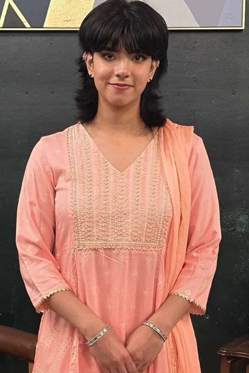 A-Line soft pink (Linen) Salwar Kameez (Outside Ontario) - MyEthnikRentals