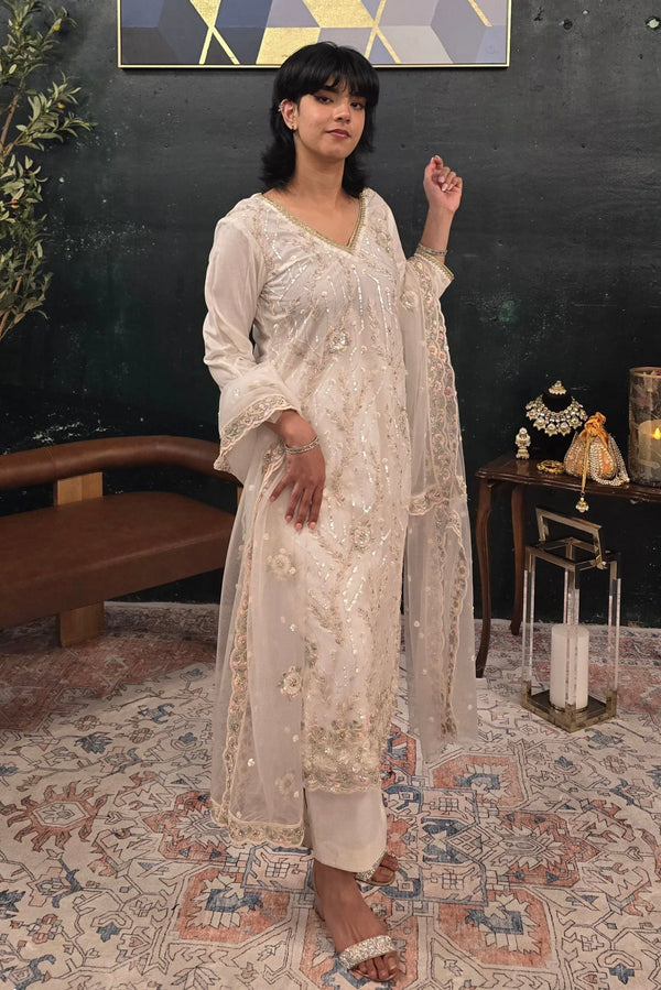 Off White Georgette Salwar Kameez - MyEthnikRentals