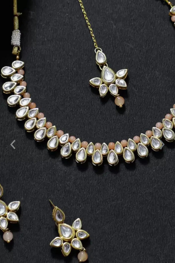 Stone peach Jewellery Set - MyEthnikRentals