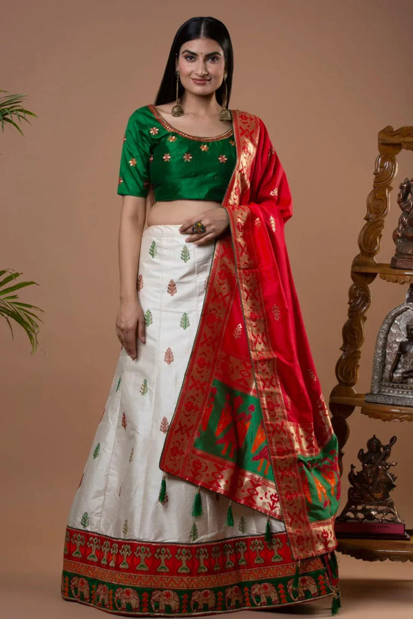 Traditional White Bridal Lehenga (Outside Ontario) - MyEthnikRentals
