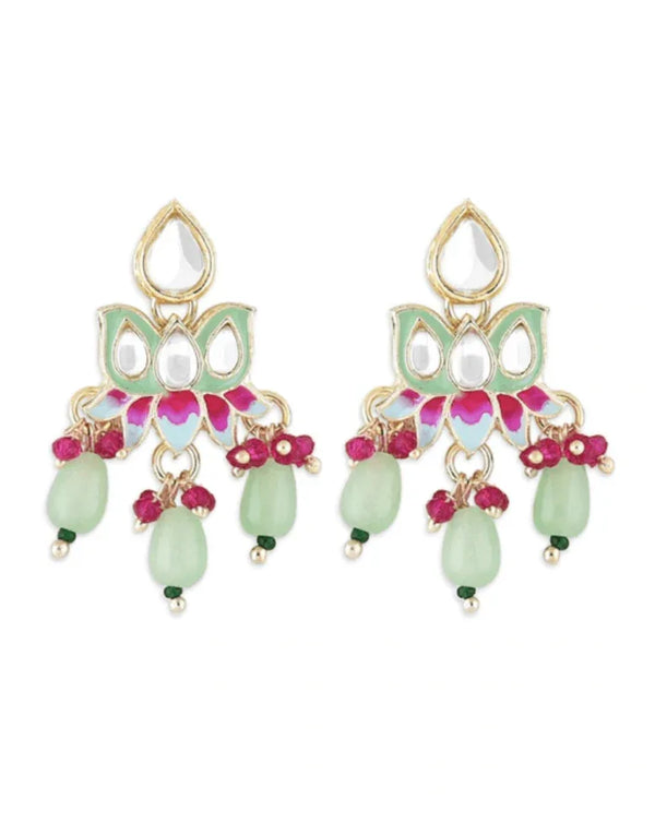 Light Green Kundan-Studded & Pearl Beaded Jewellery Set - MyEthnikRentals